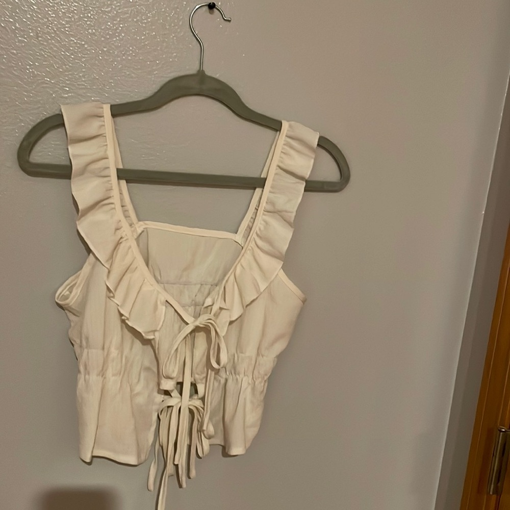 Cream blouse 🍿